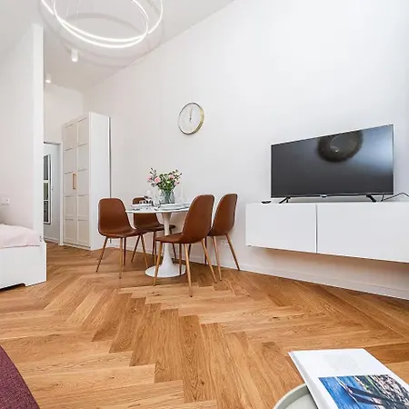 Rudi Gare Perrache Ckeck In H24 Wifi Apartamento